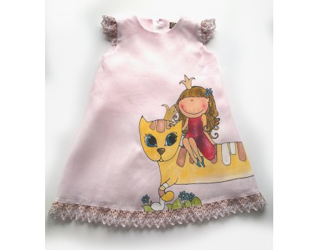  Lininė suknelė "Katiniškos istorijos"  dekoruota vienetiniu piešiniu