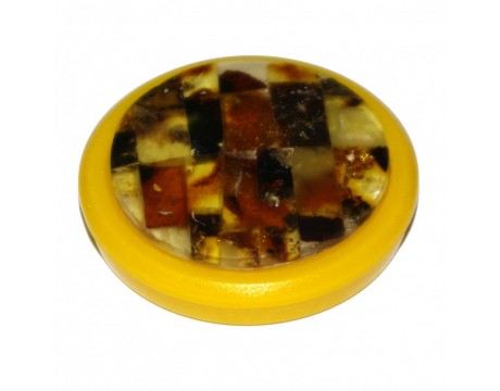Geltonas magnetukas su gintaro mozaika